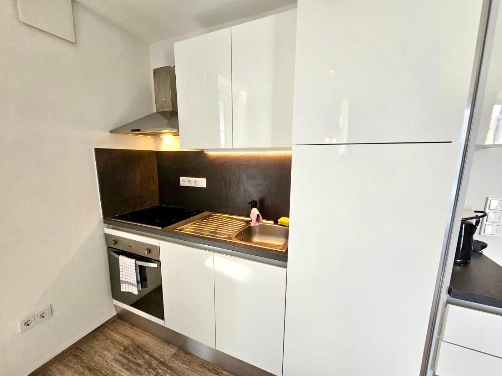 Beefree Whirlpoolsuite34-Free Parking & Fast Internet Pasawa Zewnętrze zdjęcie